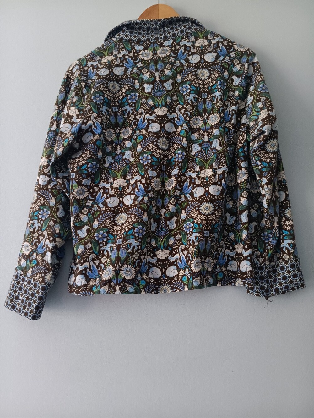 Vera Bradley Enchanted Woodland Fox Squirrel Print Pajama Top S - Picture 2 of 6